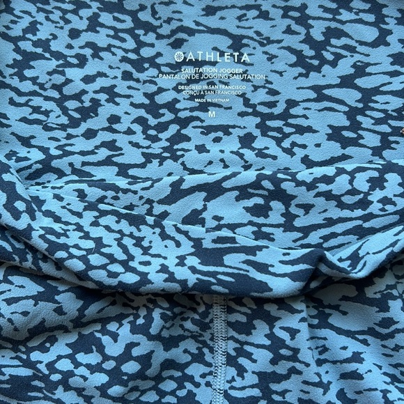 Athleta salutation joggers size M - Picture 3 of 4